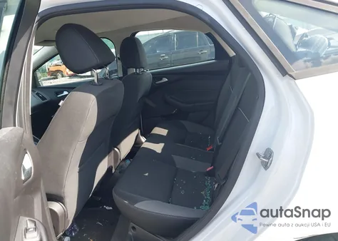 2014 Ford Focus Se z USA, uszkodzony, nr VIN 1FADP3F22EL446539